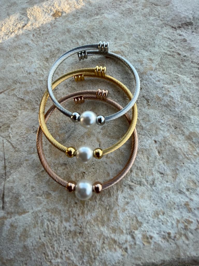 Pearl Bangle